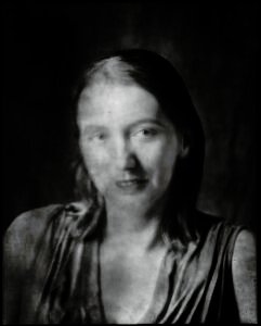 Long-exposure 4×5 portrait exploring layered identity, blurred presence and shifting self. From the series ‘Odrazi’ by Balša Gobović.